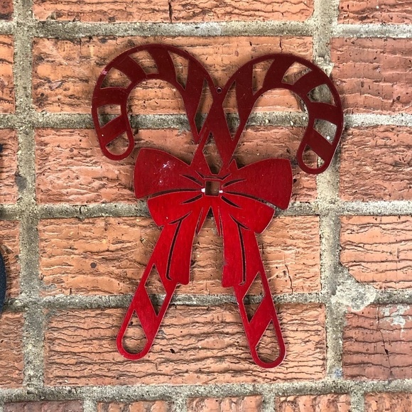 Redline Steel Seasonal Christmas Candy Cane Red Metal Wall Art Decorative Sign - Picture 3 of 5